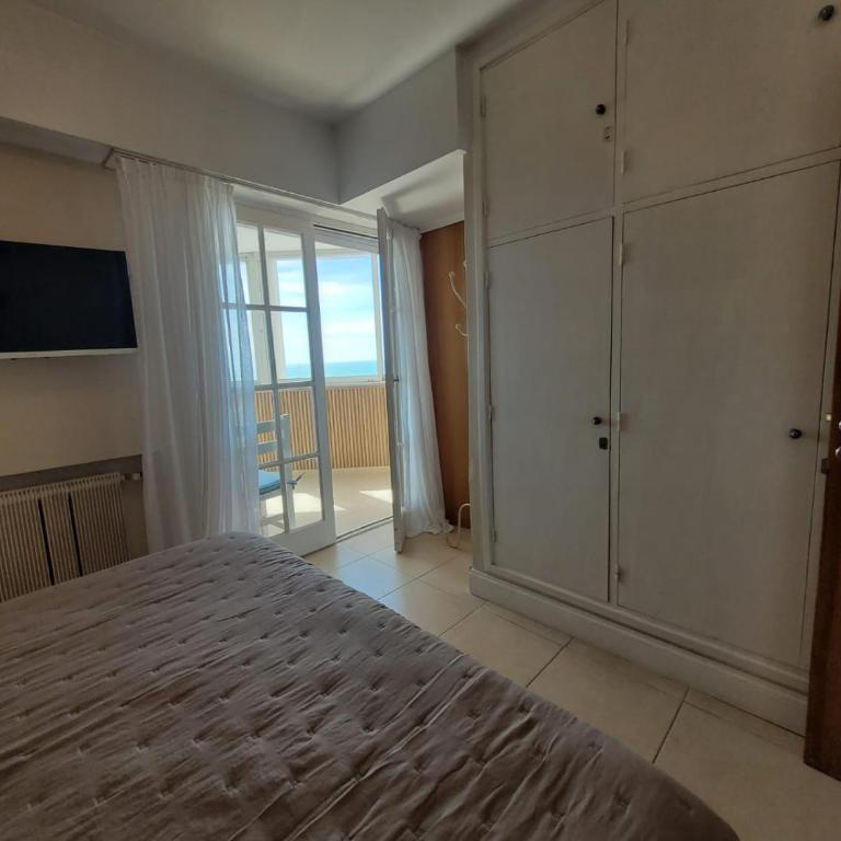 DeptosVip - Manantiales - Apartamento de 2 dormitorios - 1