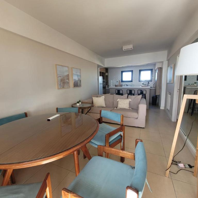 DeptosVip - Manantiales - Apartamento de 2 dormitorios - 4