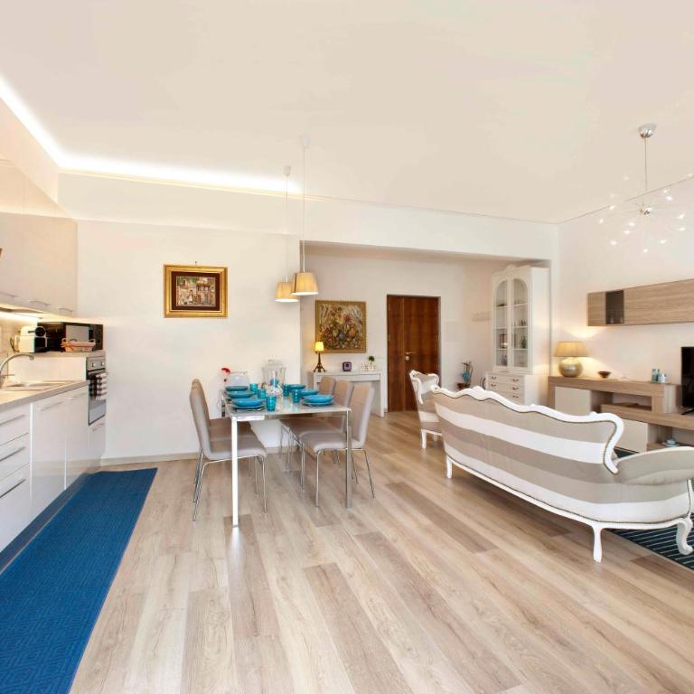 Sweet Home Santa Lucia - Apartment with Sea View - 2