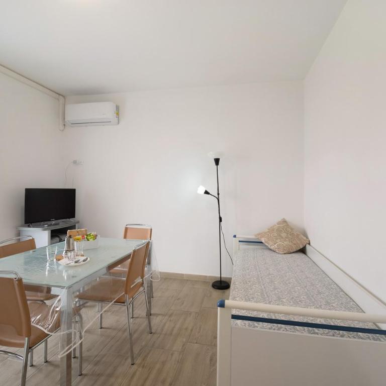Il Gattino di Porto 5 - terrazzo - Appartamento con 1 Camera da Letto e Vista Giardino - 11