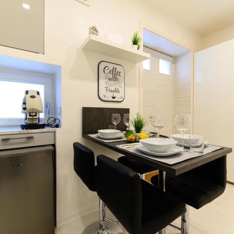 Prestigius apartment in the heart of Salerno - Appartamento con 1 Camera da Letto - 7