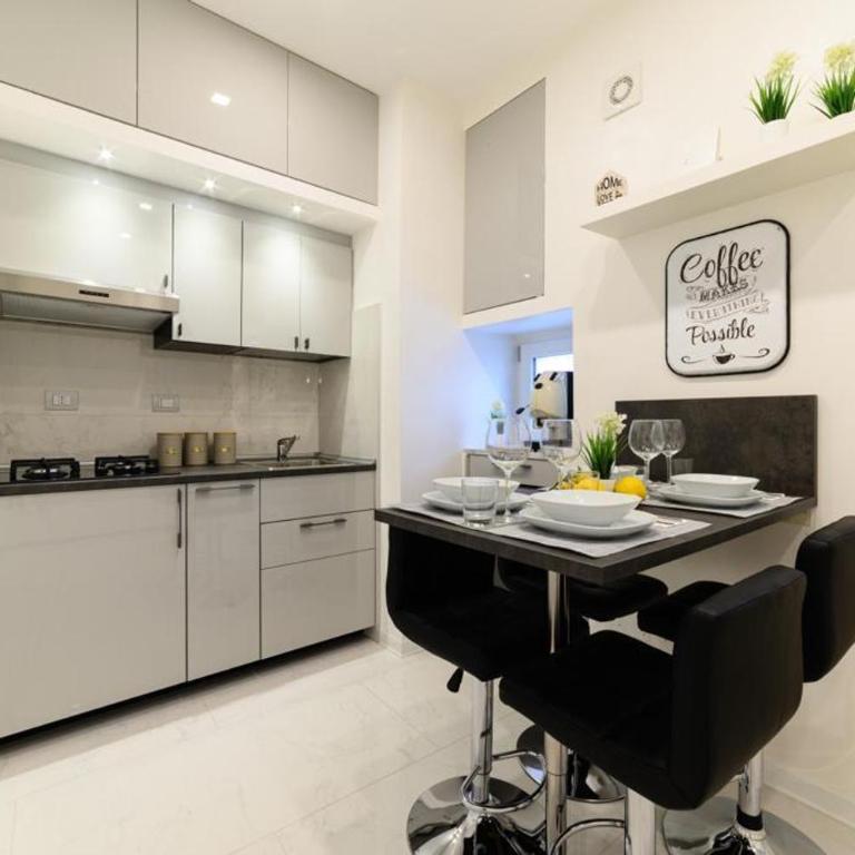 Prestigius apartment in the heart of Salerno - Appartamento con 1 Camera da Letto - 14