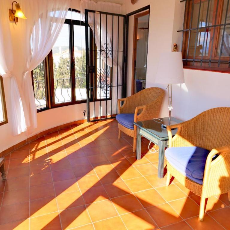 La Madrugada - Luxury Moraira Villa With Sea Views and Private Heated Pool - Three-Bedroom Villa - 17