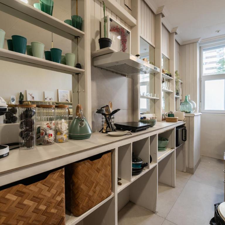 Diseño Único Cama King AC cerca del metro Herrera Oria - Apartamento de 1 dormitorio - 6