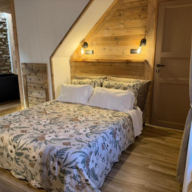 Le Chalet Urbain -Suite con Sauna o Vasca privata - Suite Doble Estándar - 1