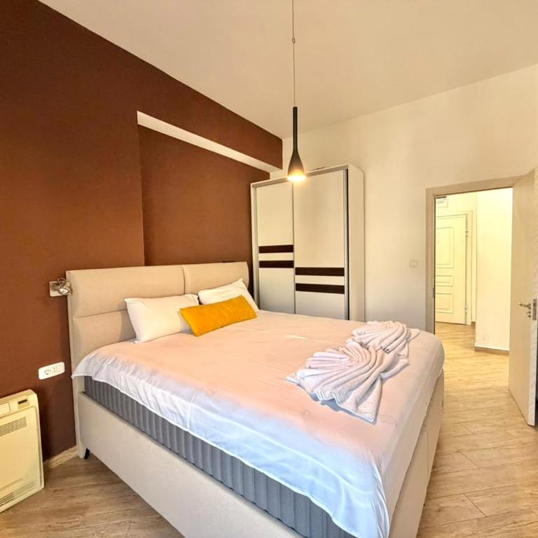 Orange - Apartman sa 2 Spavaće Sobe - 9