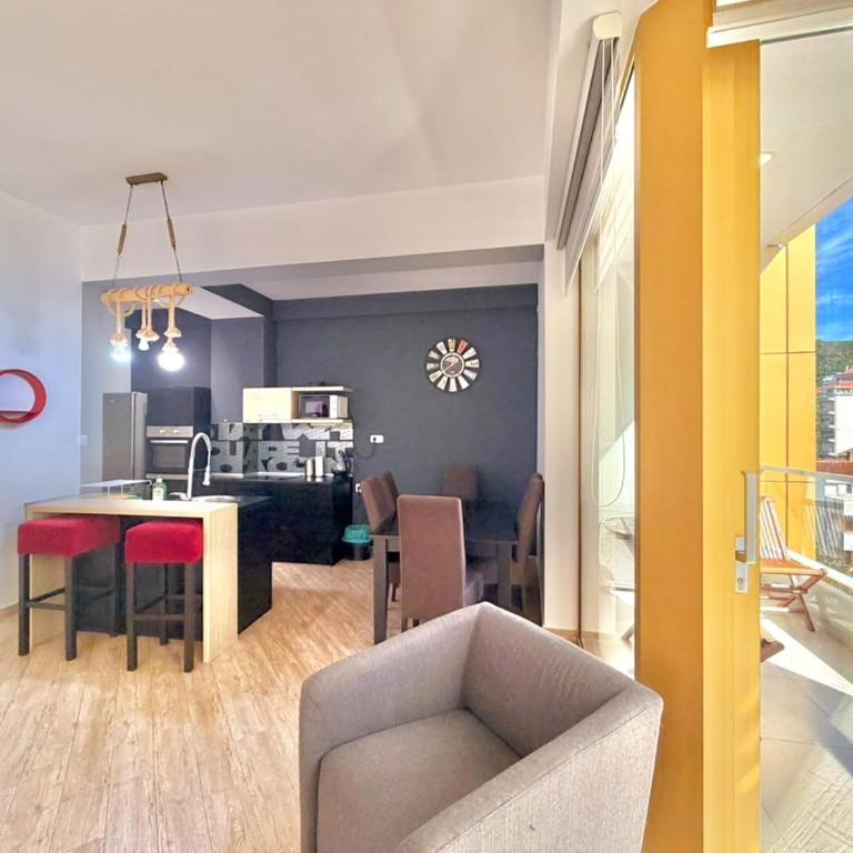 Orange - Apartman sa 2 Spavaće Sobe - 14