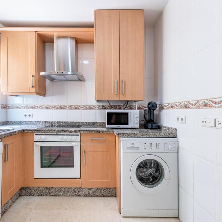 797 HOLIDAY RENTALS - Piso en Avenida San Rafael - Appartamento - 10
