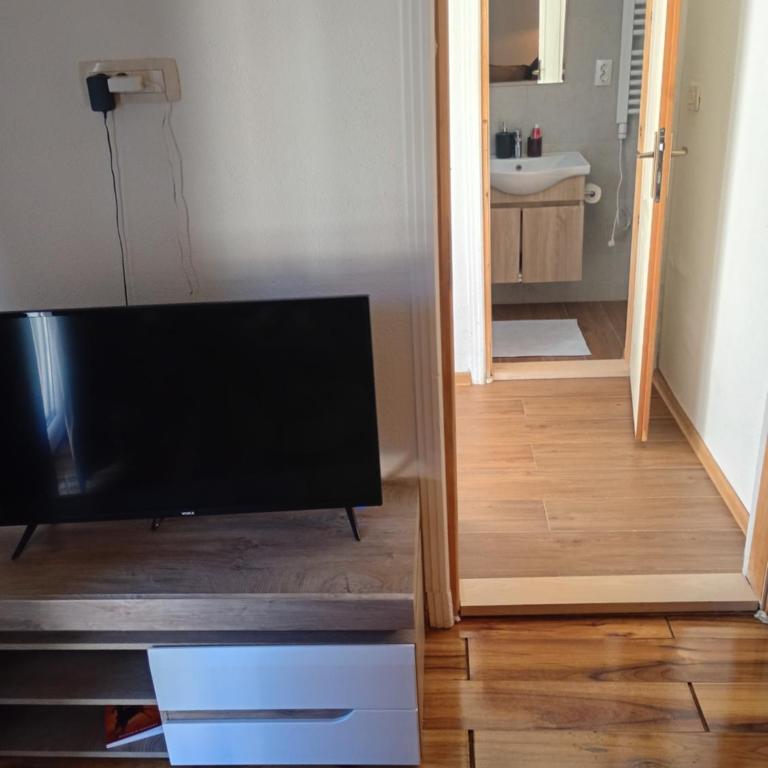 Green Garden - Two-Bedroom Apartment - 39
