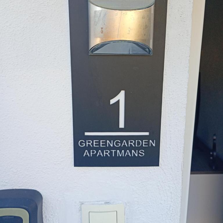 Green Garden - One-Bedroom Apartment - 26