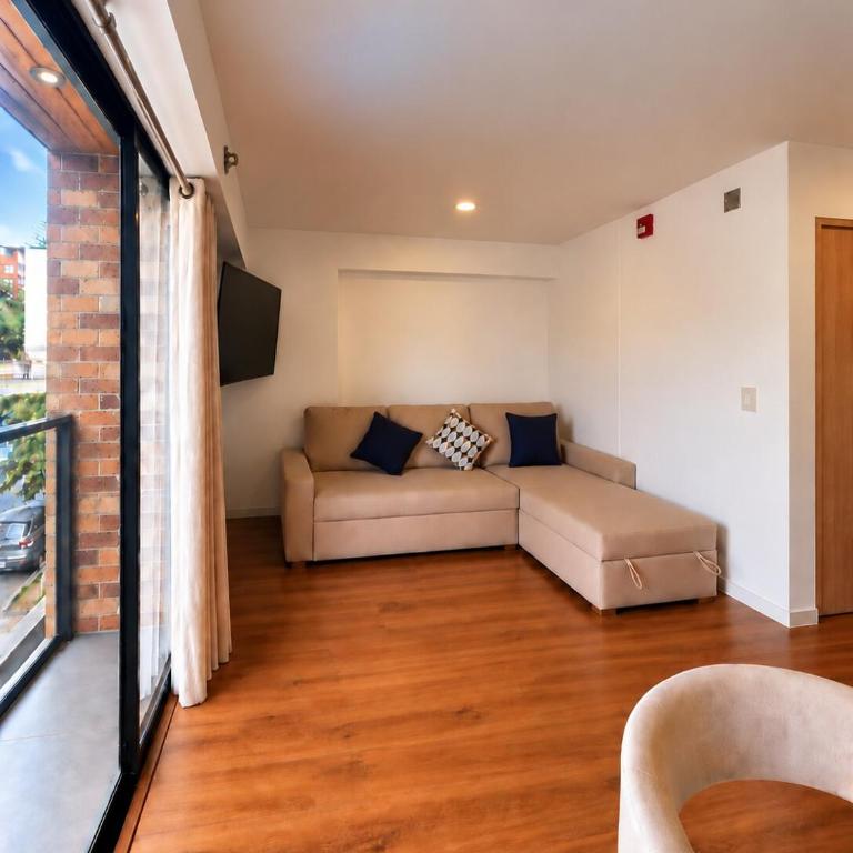 Moderno departamento de 2 hab completo en Surquillo cerca a Miraflores - Apartamento de 2 dormitorios - 7