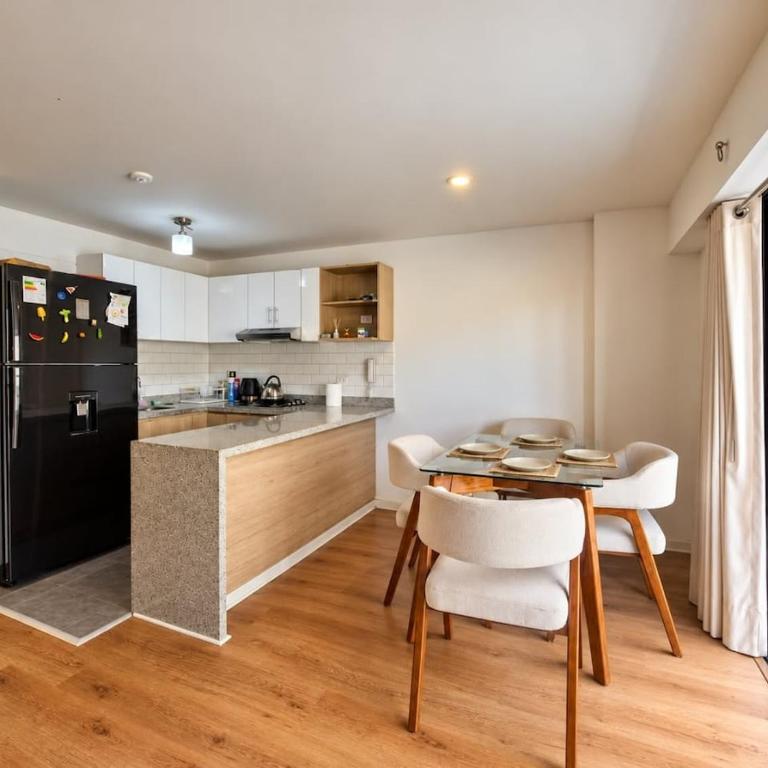 Moderno departamento de 2 hab completo en Surquillo cerca a Miraflores - Apartamento de 2 dormitorios - 12