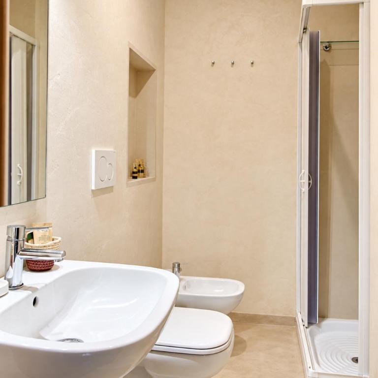 AmareRomaRooms - Chambre Simple Deluxe - 5