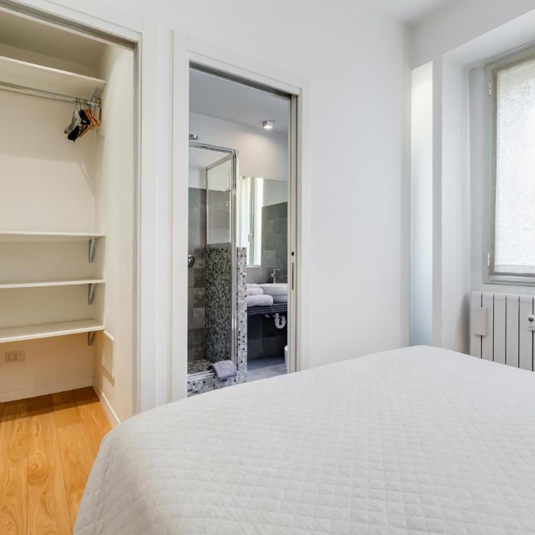 Micol's Place, bright apt 2 rooms, 2 toilets, near metro, 80 mq - Appartamento con 2 Camere da Letto - 22