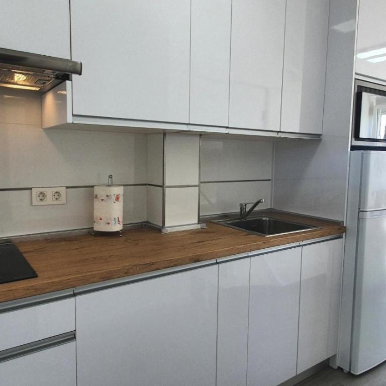Apartamento a pie de Playa - Estudio con vistas al mar - 2