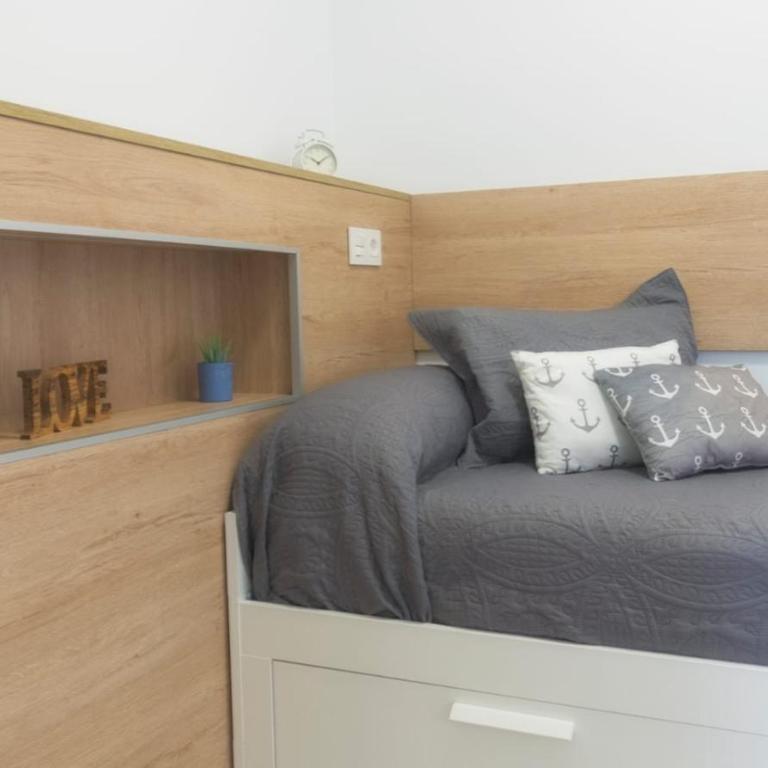 Beautiful Three-bedroom Apartment - Three-Bedroom Apartment with Water View - 9