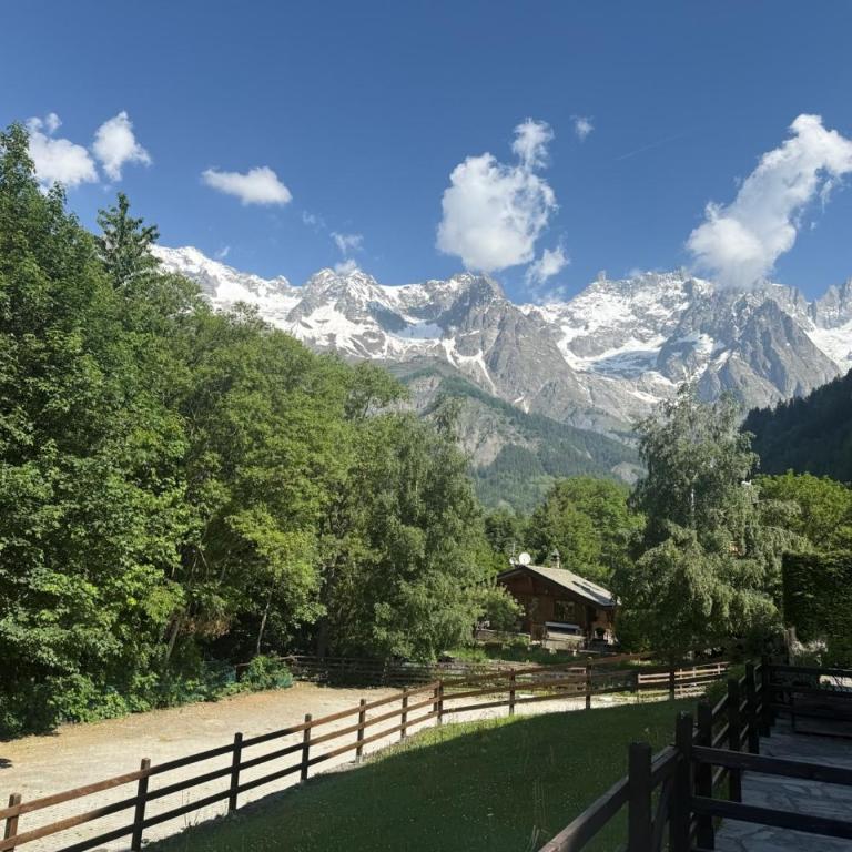 Courmayeur 2BR Terrace Mont Blanc View & Parking - Casa con 2 Camere da Letto - 41