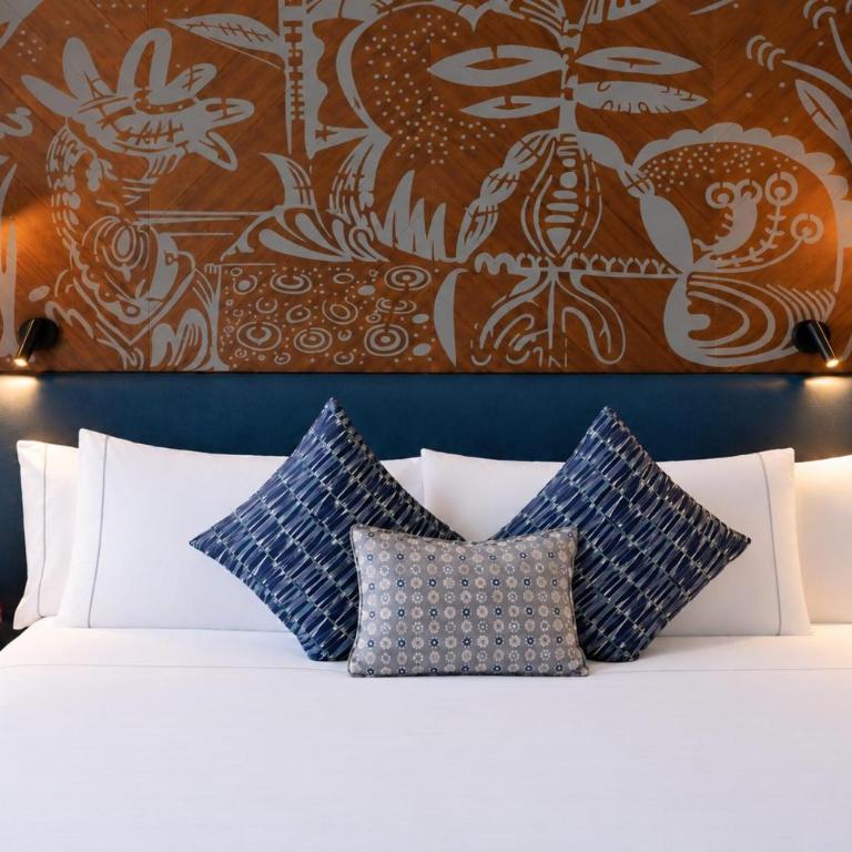 Canopy By Hilton Cancun La Isla - King Room with Sunset View - 4