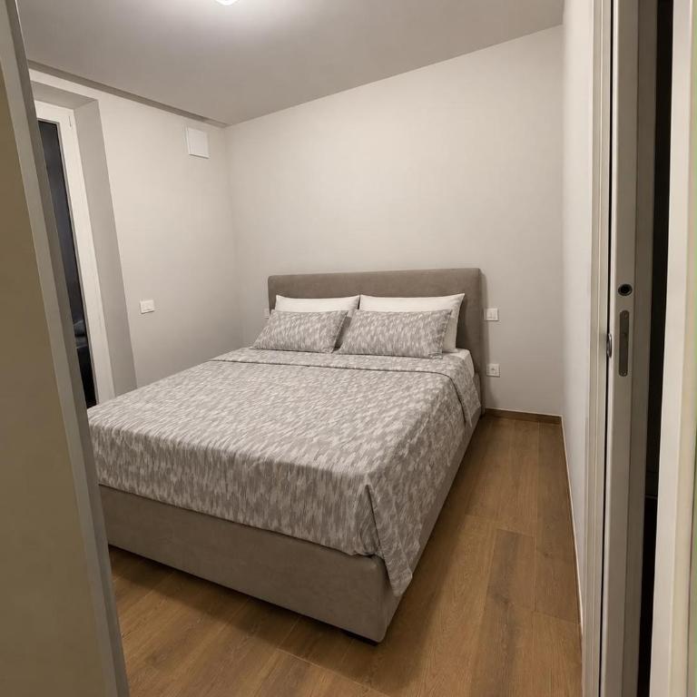 Cesare house - Appartamento con 1 Camera da Letto - 5