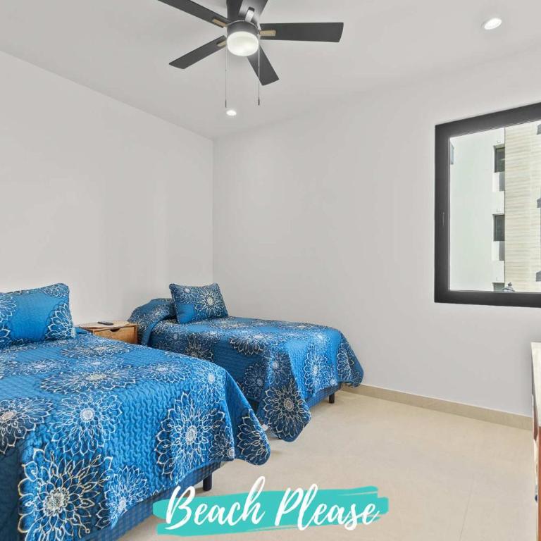 Marsala - 2 Blocks to Beach with Rooftop Pool - Apartment - 29