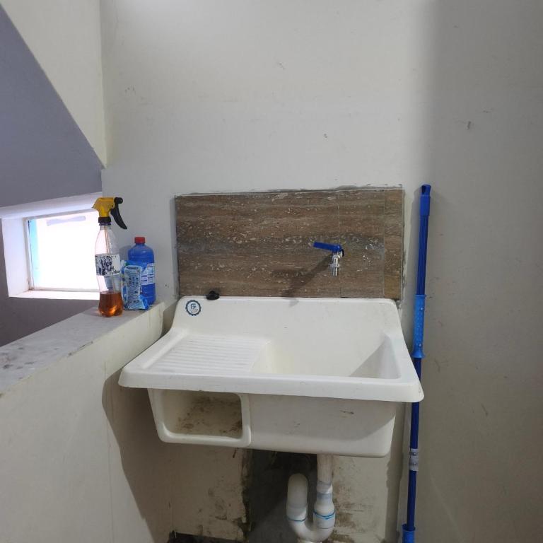 Minidepartamento cerca Aeropuerto - Apartamento Superior - 13