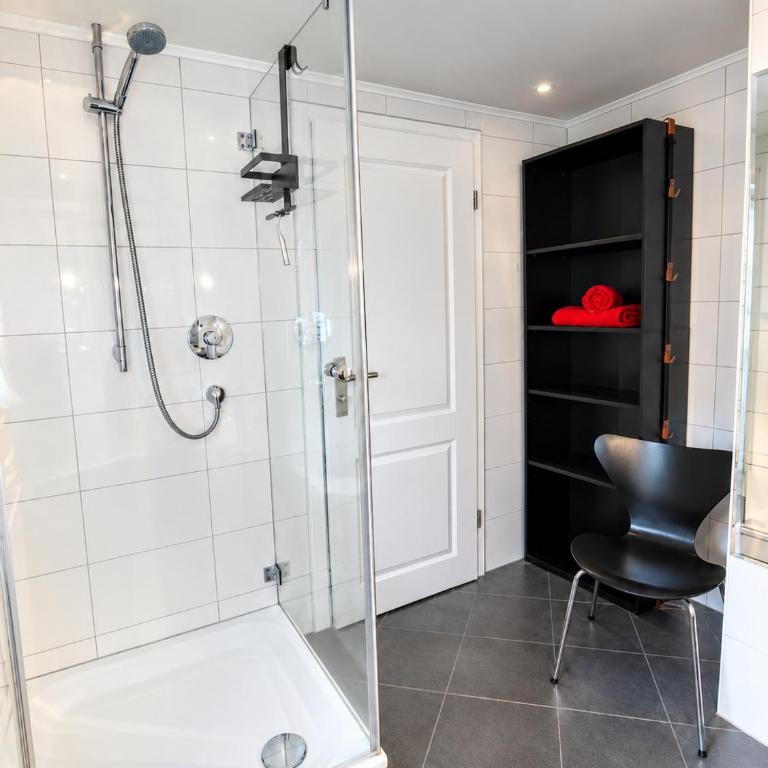 Goethe Belle Étage - Elegante Auszeit für Familien und Freunde - Two-Bedroom Apartment with Balcony and Terrace - 11