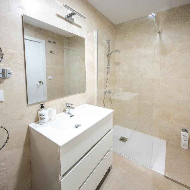 Geysotur AT Puerta Sevilla - Apartamento - 5