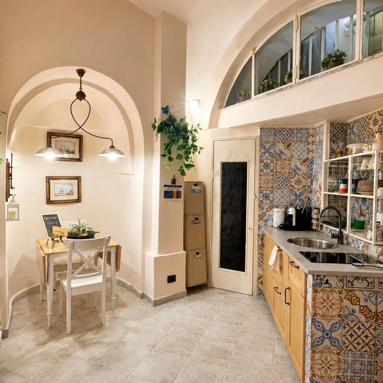 Minerva Charming House - One-Bedroom Apartment with Terrace - 13