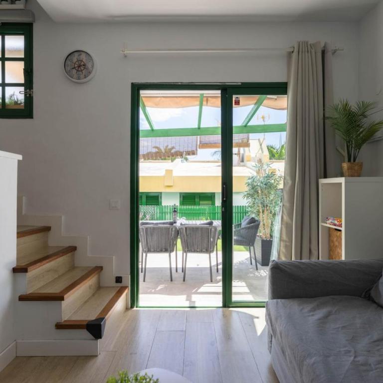 Maspalomas Bungalow: Pvt Terrace Pool BBQ AC - Apartamento - 6