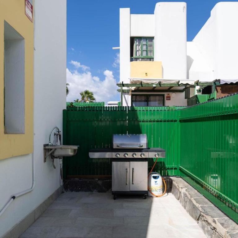 Maspalomas Bungalow: Pvt Terrace Pool BBQ AC - Apartamento - 22