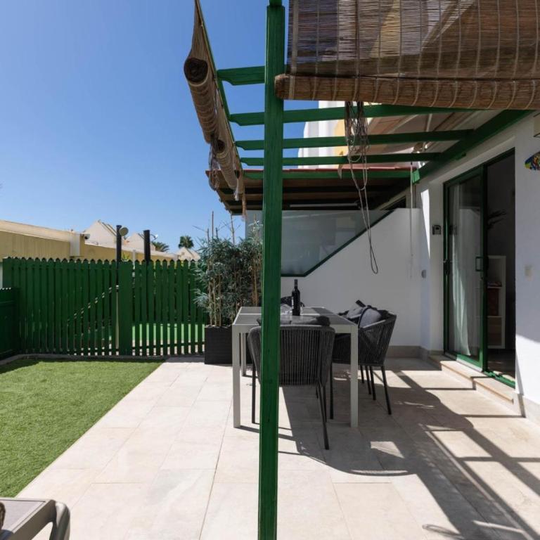 Maspalomas Bungalow: Pvt Terrace Pool BBQ AC - Apartamento - 27