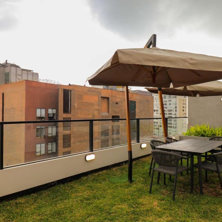 Contemporary 2BR with Balcony in Miraflores by Geko - Apartamento de 2 dormitorios con balcón - 38