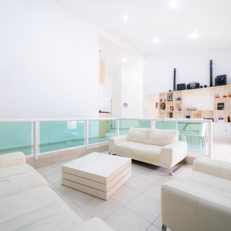 Private Villa with Pool and Tennis Court, 7 BR - Casa de 7 dormitorios - 2
