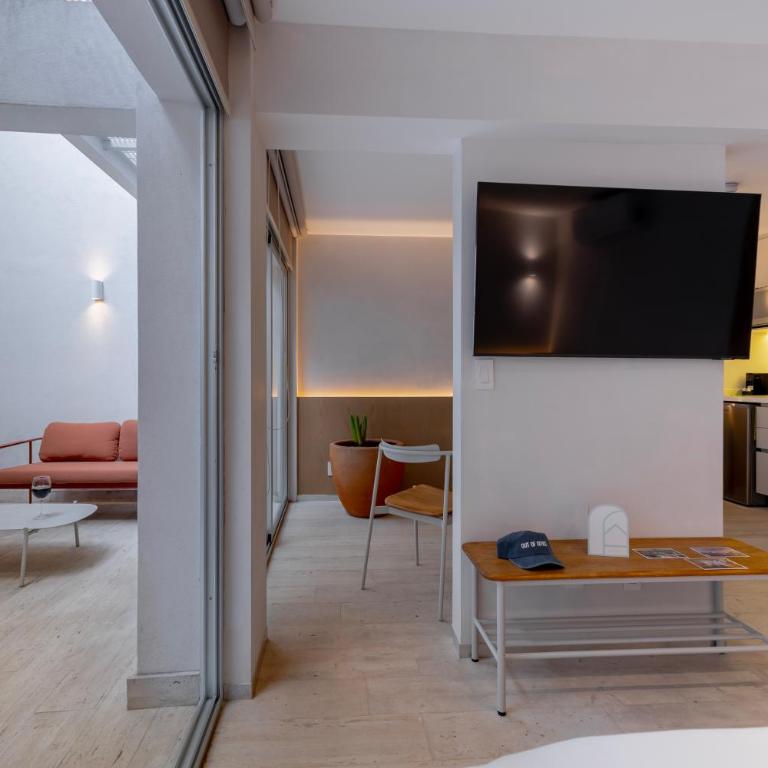 Casa Hugo by Capitalia - Estudio con terraza - 8
