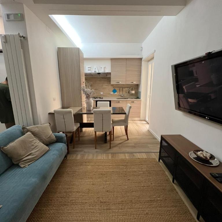 Locazione Turistica al Mare di Roma - Appartamento con 2 Camere da Letto - 2
