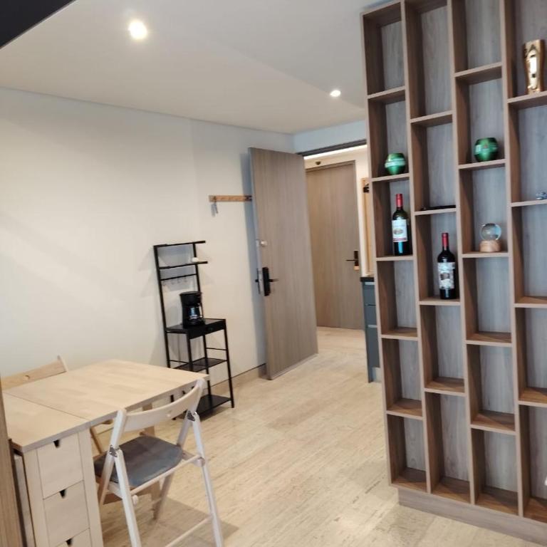 Moderno Loft con Coworking Ejecutivo, Jacuzzi & Gym - Apartamento de 1 dormitorio - 19