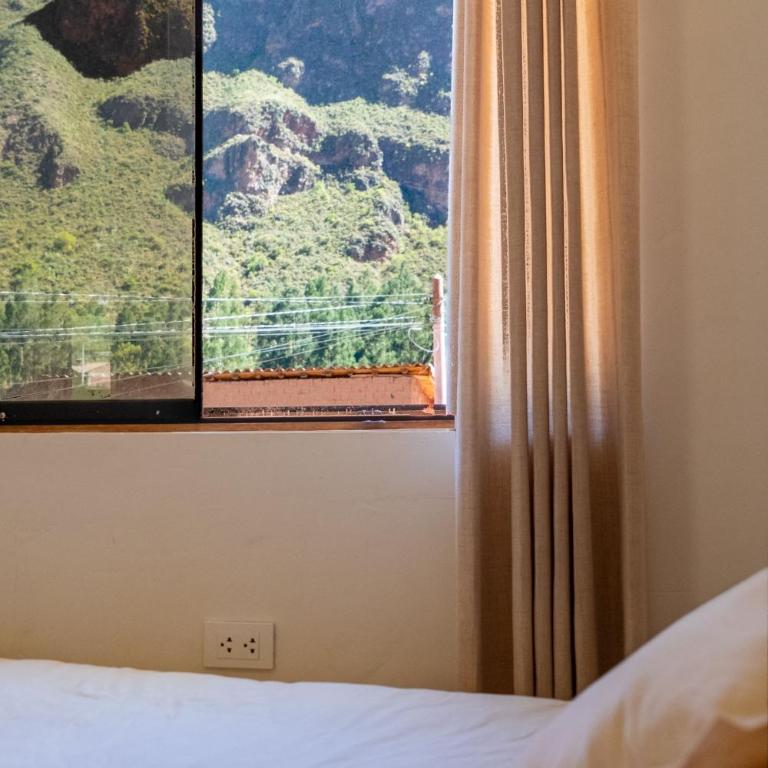 Colibri Wasi Pisac - Double Room with Mountain View - 7