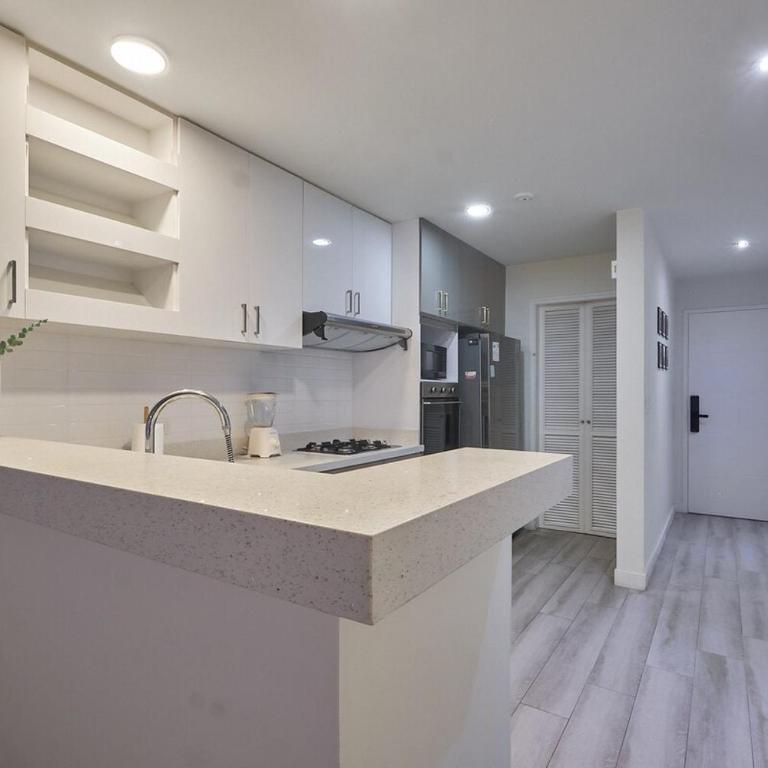 Moderno depa 2 habitaciones con cochera cerca al parque María Reiche Miraflores - Apartamento de 2 dormitorios - 9