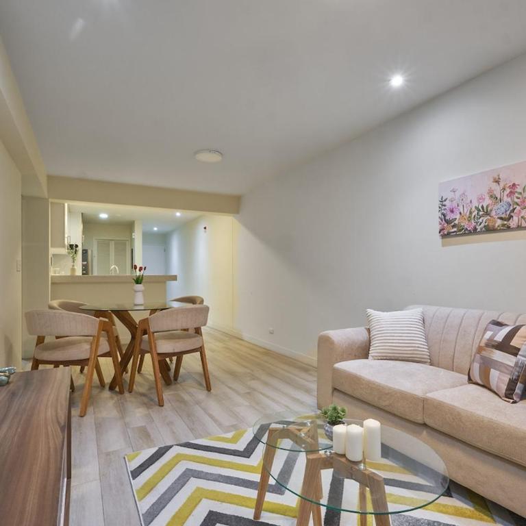 Moderno depa 2 habitaciones con cochera cerca al parque María Reiche Miraflores - Apartamento de 2 dormitorios - 14