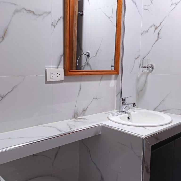 OmayaHouse Cusco - Triple Room with Private Bathroom - 6