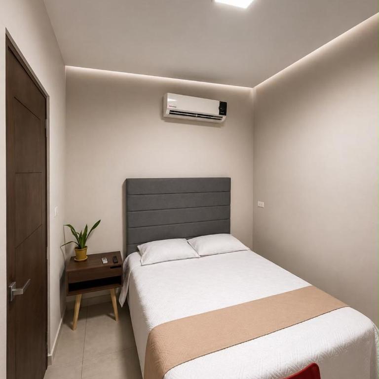 Suites Uk Chak Zona Universitaria - Habitación Doble con baño privado - 1