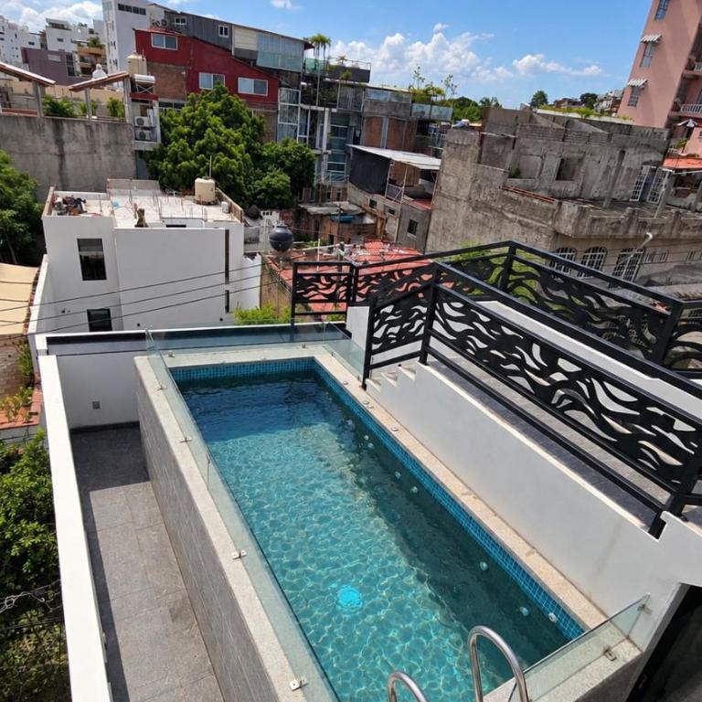 New Private Villa 6 Suites Sleeps 20 Guests - Casa de 6 dormitorios - 2