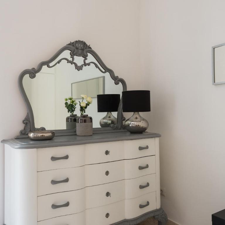 Termini Cattaneo Luxury Home - Appartamento con 3 Camere da Letto - 21