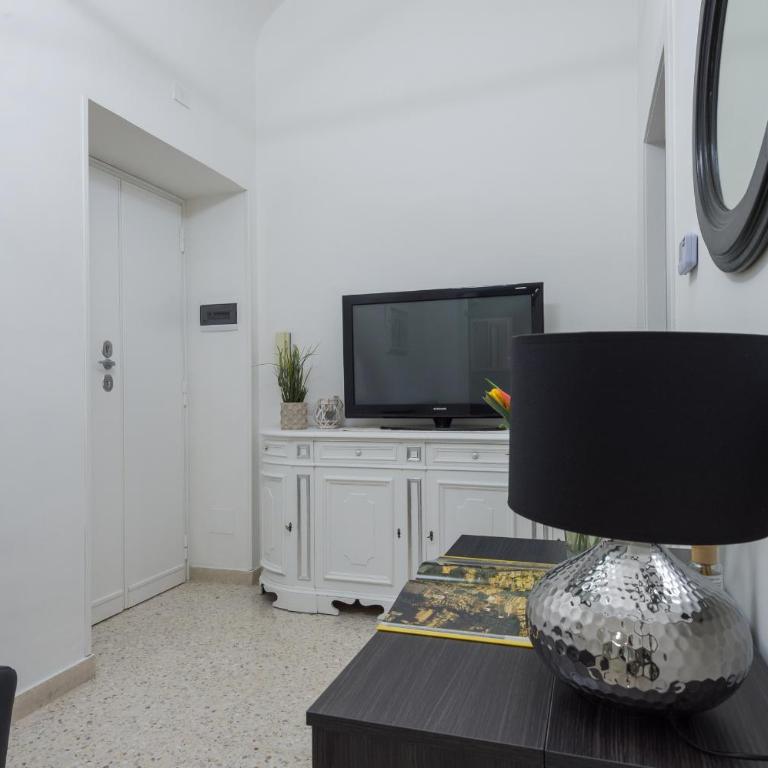 Termini Cattaneo Luxury Home - Appartamento con 3 Camere da Letto - 5