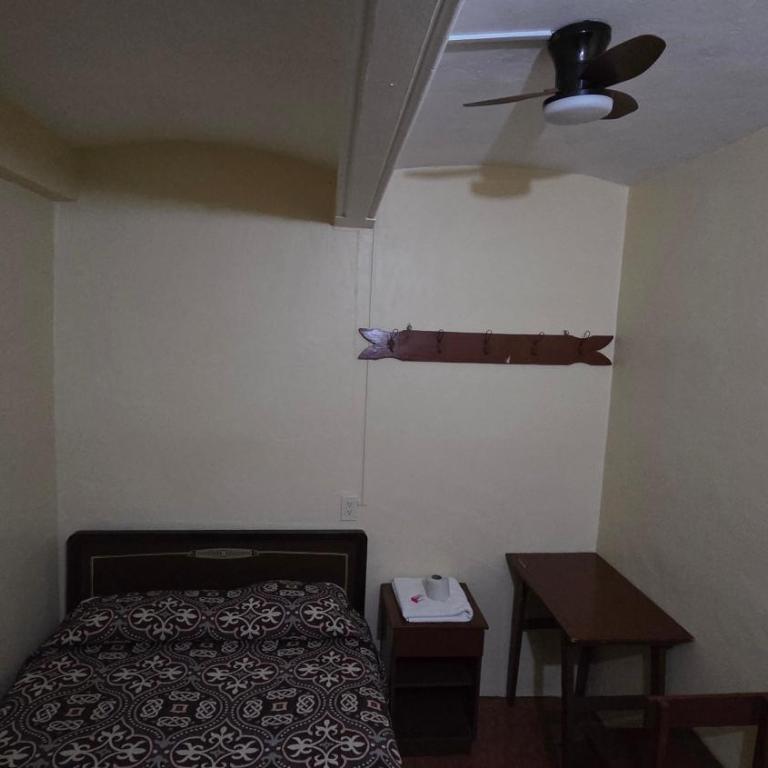Hotel Guelaguetza Oaxaca - Standard Double Room with Fan - 4