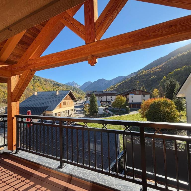 Chalet Le Manoir - Chalet - 1