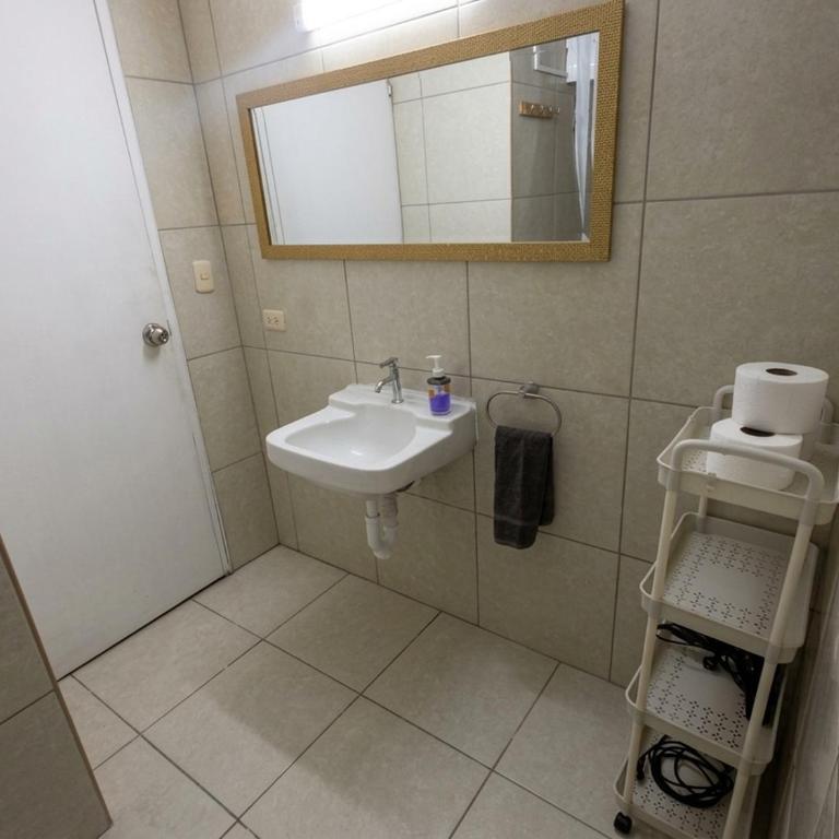 Well-lit apartment in the heart of Lima - Apartamento de 2 dormitorios - 31