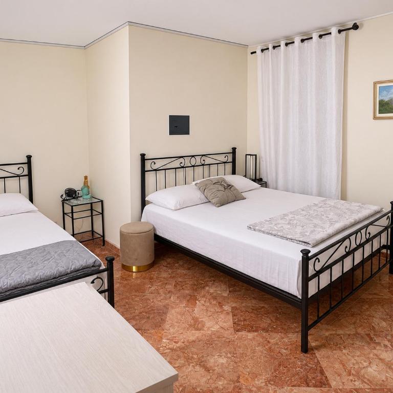 Casa Dorsoduro Authentic Venice Stay - Appartamento con 3 Camere da Letto - 1