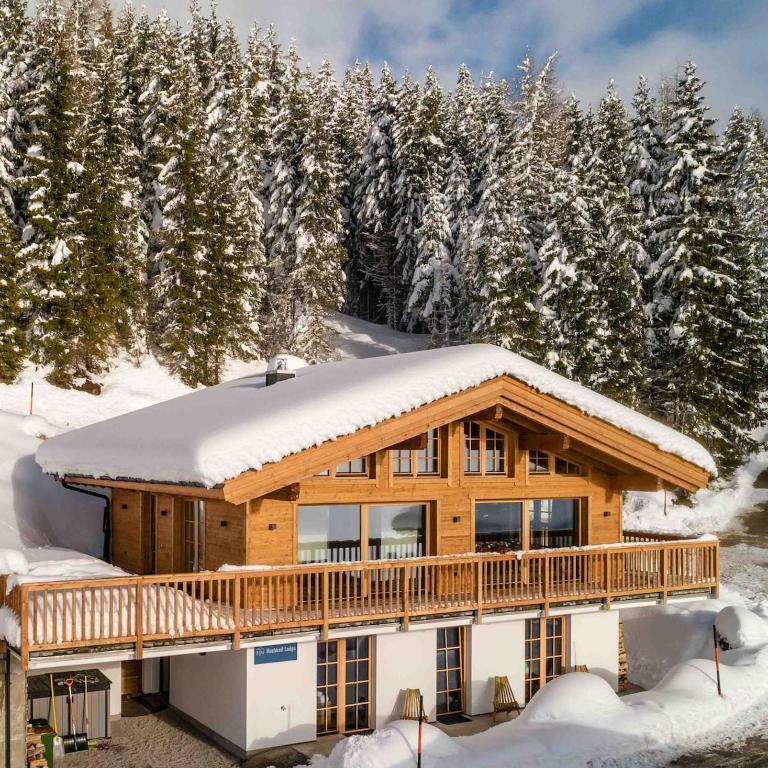 Dolomite Refuge Apartment with Balcony and Easy Slope Access - Appartement Deluxe - 58