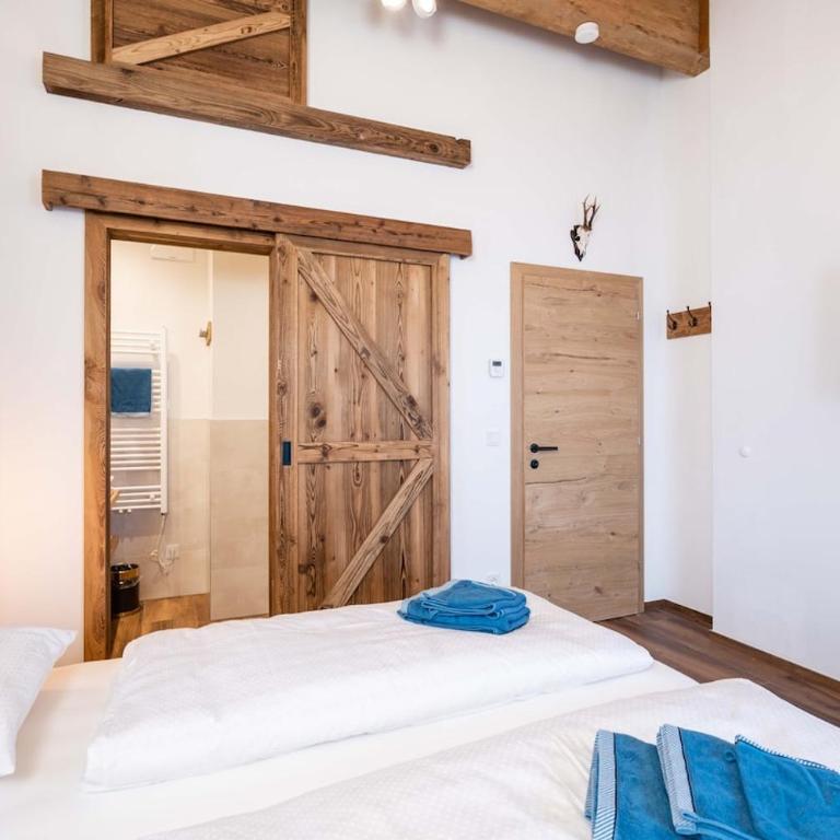 Dolomite Refuge Apartment with Balcony and Easy Slope Access - Appartement Deluxe - 30
